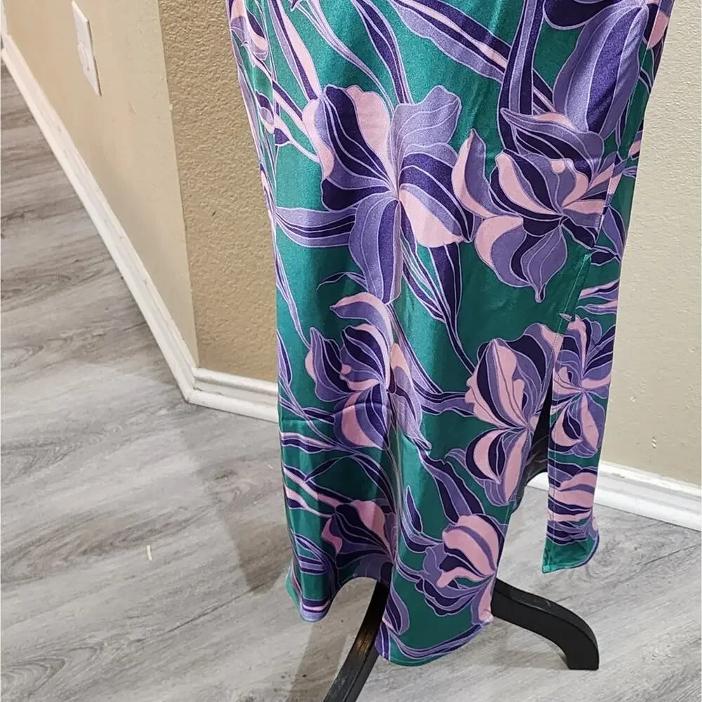 House of Harlow 1960 x Revolve 60s 70s vibes satin maxi dress size medium new - Picture 6 of 10